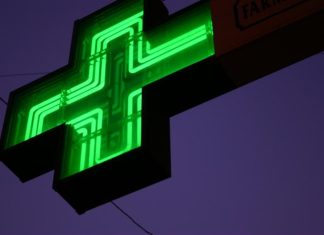 Farmacii deschise Non-Stop in Oradea